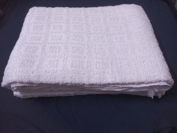 Square Textured Towel Ihram - Soft Fabric - Image 3